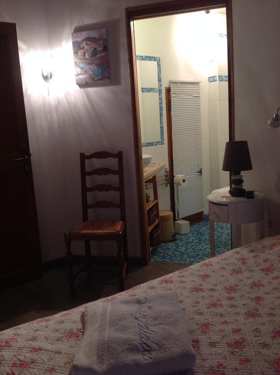 Chez Marydidou : Chambres D'Hotes Istres Zimmer foto